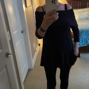 Sympli top. Off the shoulder eggplant Size 8